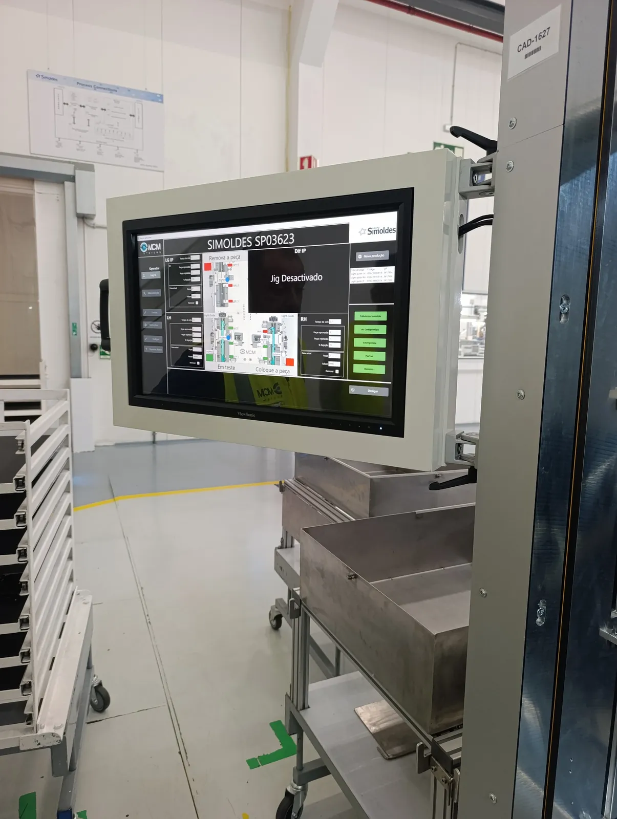MCM operator interface for a custom industrial inspection and test system